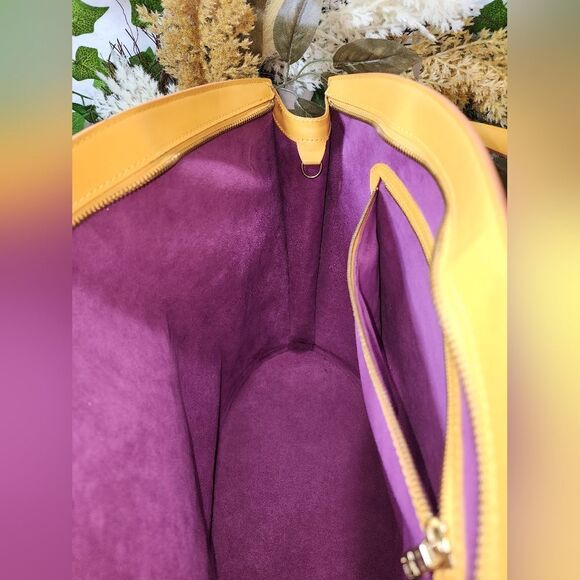 Louis Vuitton Epi Saint Jacques Yellow Bag with Dust Bag PRISTINE CONDITION - Picture 17 of 17